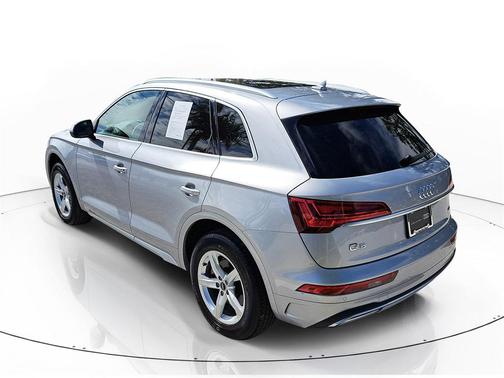 2023 Audi Q5 40 Premium