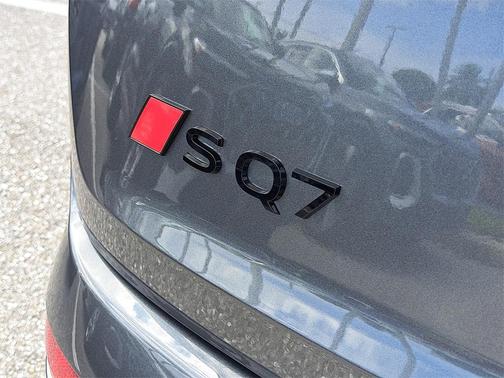 2026 Audi SQ7 4.0T Prestige
