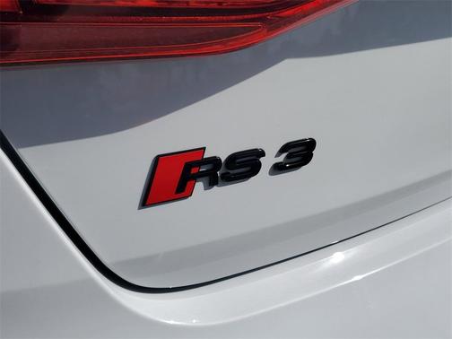 2024 Audi RS 3 TFSI quattro S tronic