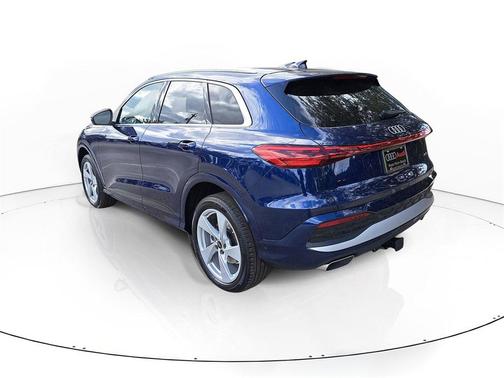 2025 Audi Q5 Premium Plus TFSI quattro S tronic