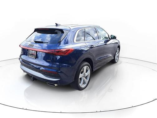 2025 Audi Q5 Premium Plus TFSI quattro S tronic