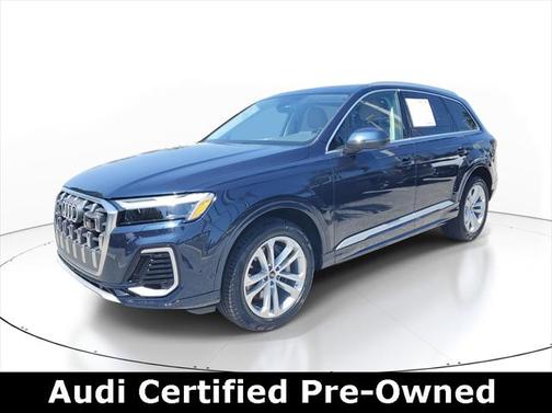 2025 Audi Q7 45 Premium Plus