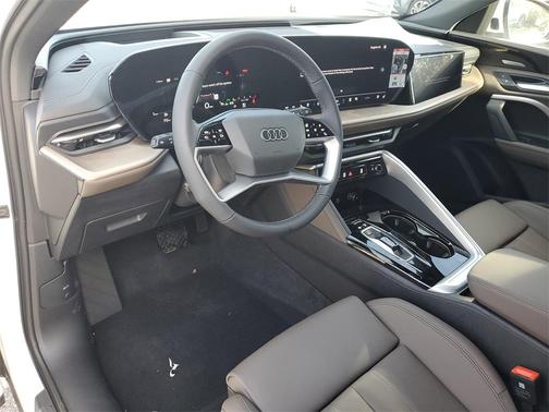 2025 Audi Q5 Prestige TFSI quattro S tronic