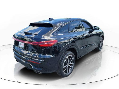 Mythos Black Metallic 2026 Audi Q5 Sportback Premium Plus TFSI quattro S tronic