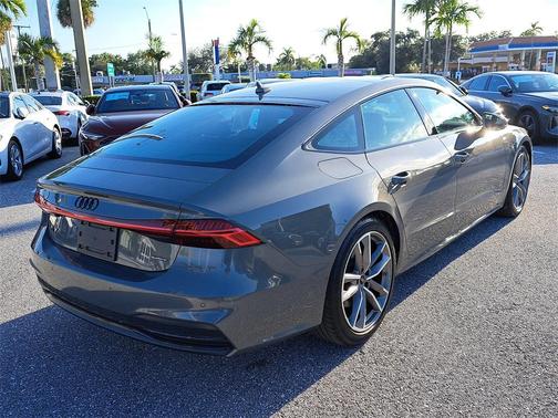 2022 Audi A7 55 Premium Plus