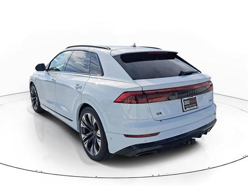 2026 Audi Q8 55 Premium Plus