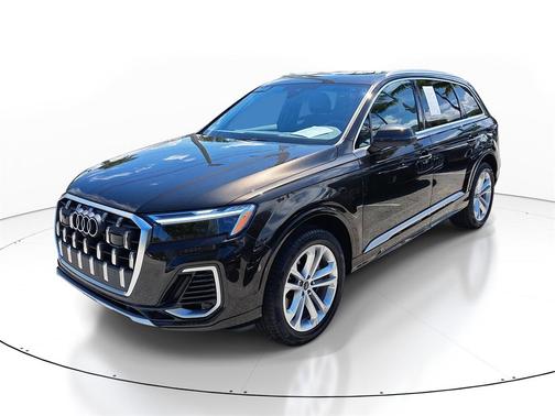 2025 Audi Q7 45 Premium