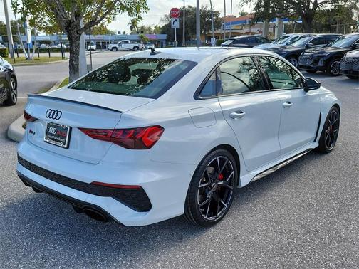 2022 Audi RS 3 TFSI quattro S tronic