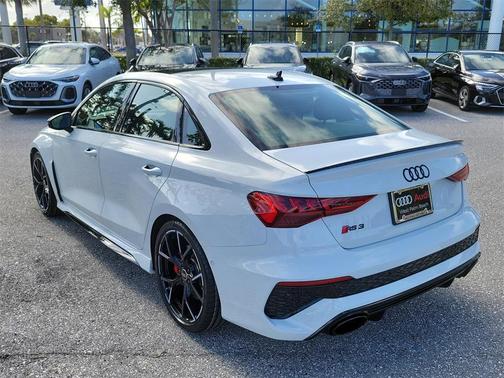 2022 Audi RS 3 TFSI quattro S tronic