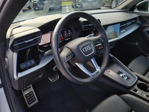 2022 Audi RS 3 TFSI quattro S tronic