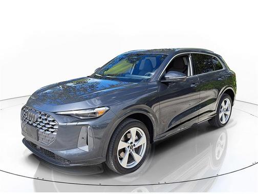 2025 Audi Q5 Premium Plus TFSI quattro S tronic