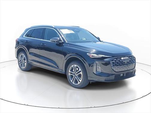 2025 Audi Q5 Premium