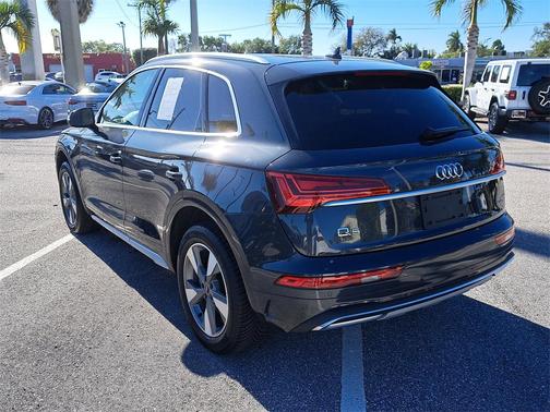 2023 Audi Q5 40 Premium
