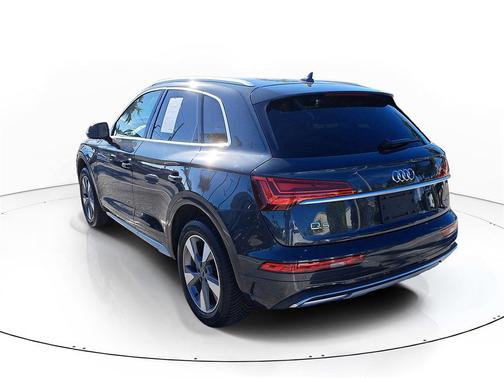 2023 Audi Q5 40 Premium