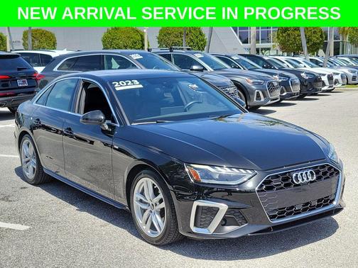 2023 Audi A4 45 S line Premium Plus