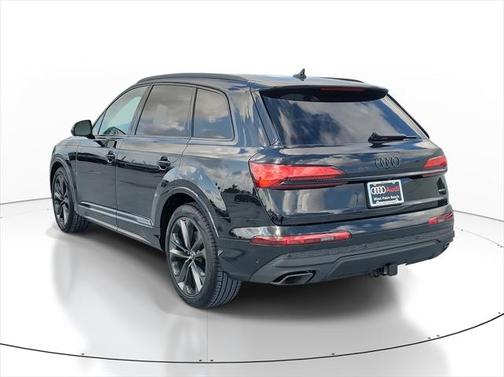 2025 Audi Q7 55 Premium Plus