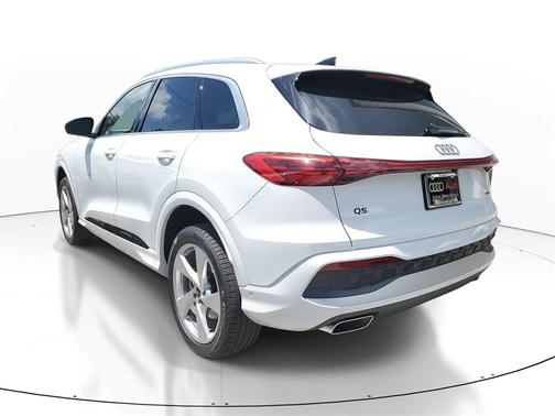 2025 Audi Q5 Premium Plus