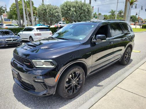 DB Black Crystal Clearcoat 2023 Dodge Durango R/T Premium RWD
