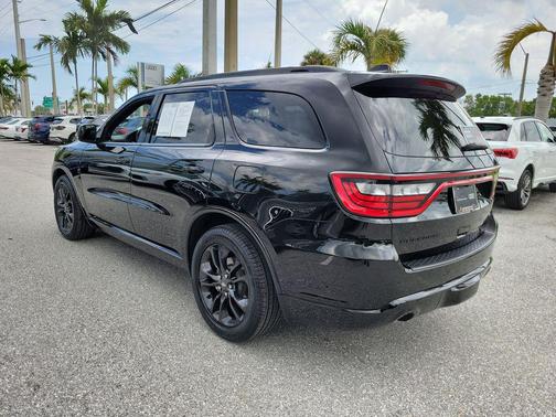 DB Black Crystal Clearcoat 2023 Dodge Durango R/T Premium RWD