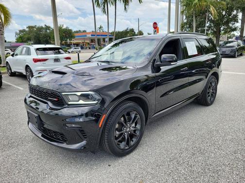 DB Black Crystal Clearcoat 2023 Dodge Durango R/T Premium RWD