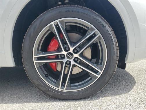 2025 Audi Q5 55 S line Premium Plus