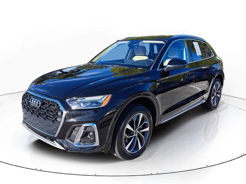 2023 Audi Q5 45 S line Premium