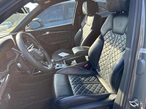 2023 Audi SQ5 3.0T Premium Plus
