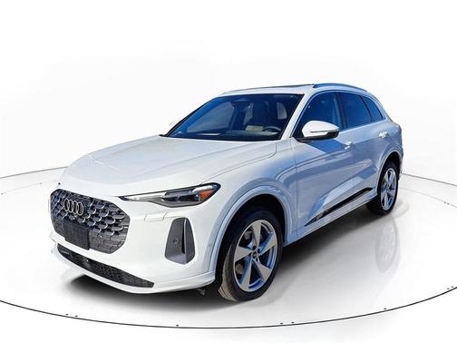 2025 Audi Q5 Premium Plus TFSI quattro S tronic