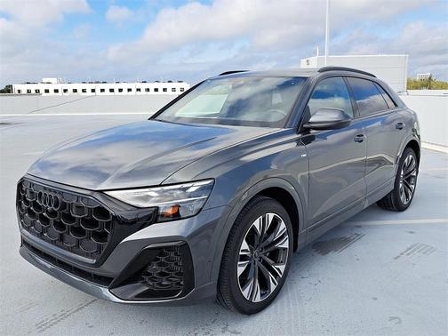 2026 Audi Q8 55 Premium Plus