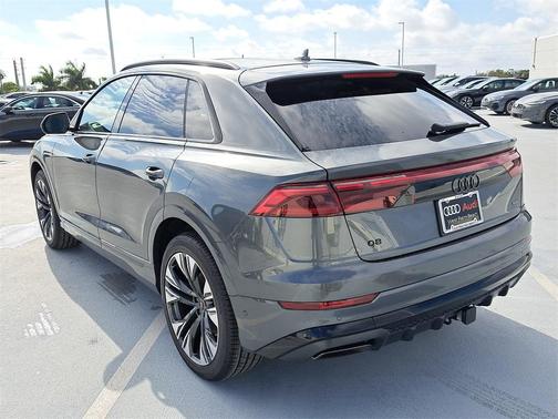 2026 Audi Q8 55 Premium Plus