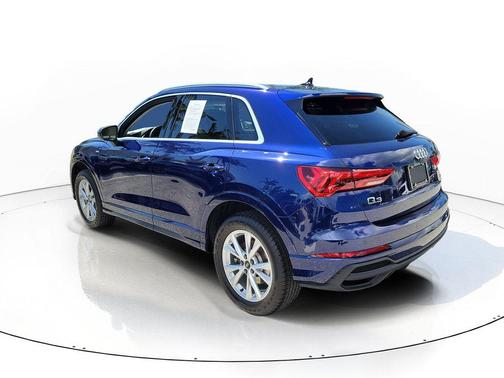 Navarra Blue Metallic 2024 Audi Q3 45 S line Premium Plus