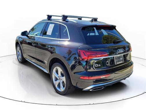 2023 Audi Q5 45 S line Premium Plus