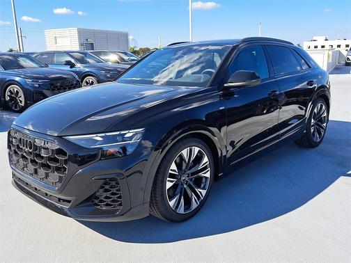 2026 Audi Q8 55 Premium Plus