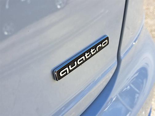 2026 Audi Q8 55 Premium Plus