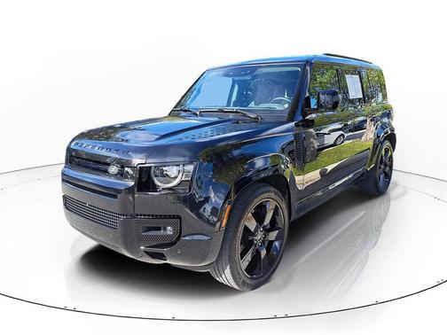 2024 Land Rover Defender 110 P400 X-Dynamic SE