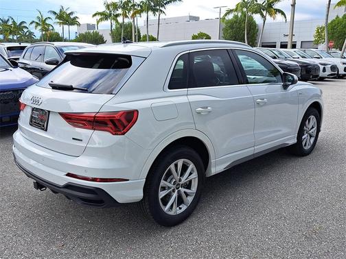 2025 Audi Q3 45 S line Premium Plus
