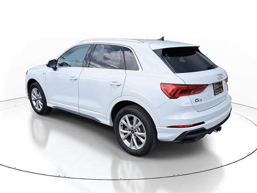 2025 Audi Q3 45 S line Premium Plus