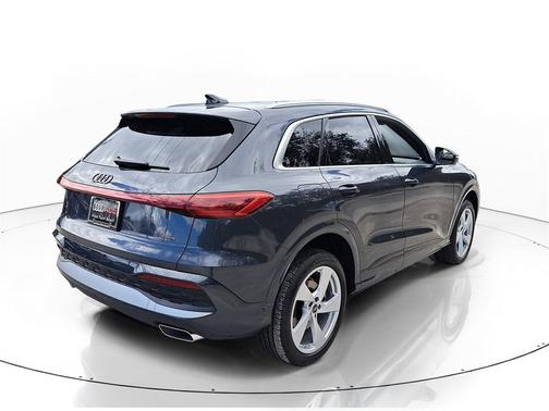 2025 Audi Q5 Premium Plus TFSI quattro S tronic