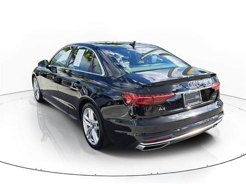 2023 Audi A4 45 S line Premium Plus