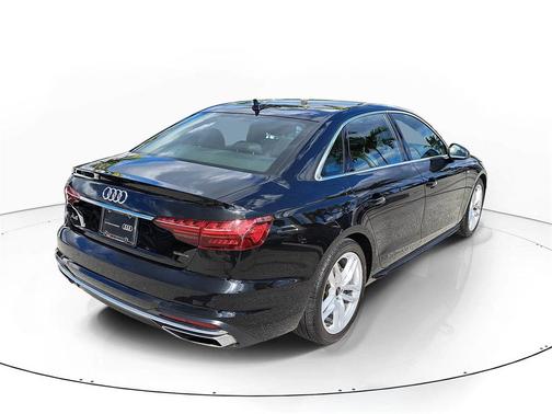 2023 Audi A4 45 S line Premium Plus