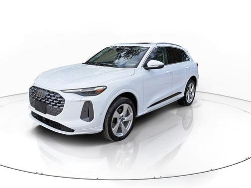 2025 Audi Q5 Premium Plus TFSI quattro S tronic