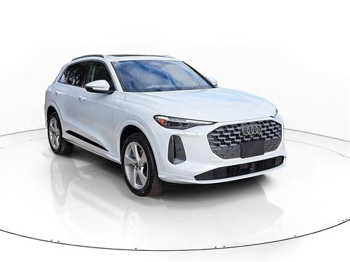 2025 Audi Q5 Premium Plus TFSI quattro S tronic