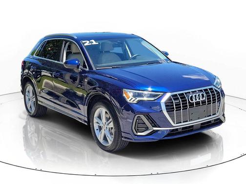 Navarra Blue Metallic 2021 Audi Q3 45 S line Premium Plus