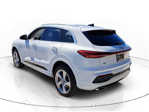 2025 Audi Q5 Premium Plus TFSI quattro S tronic