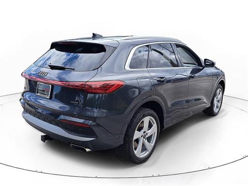 2025 Audi Q5 Premium Plus TFSI quattro S tronic