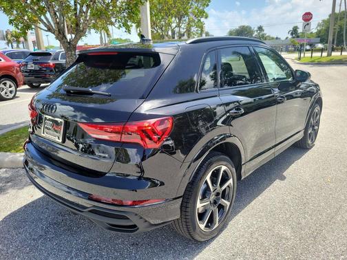 Mythos Black Metallic 2025 Audi Q3 45 S line Premium Plus