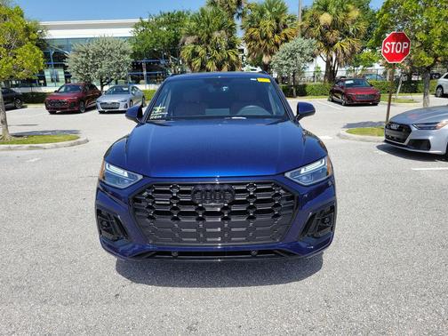 Blue Metallic 2024 Audi Q5 45 S line Premium Plus