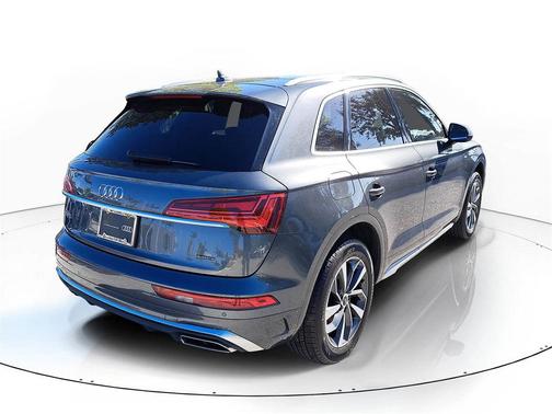2023 Audi Q5 45 S line Premium Plus
