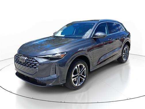 2025 Audi Q5 Premium
