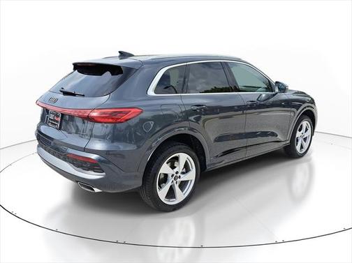 2025 Audi Q5 Premium Plus